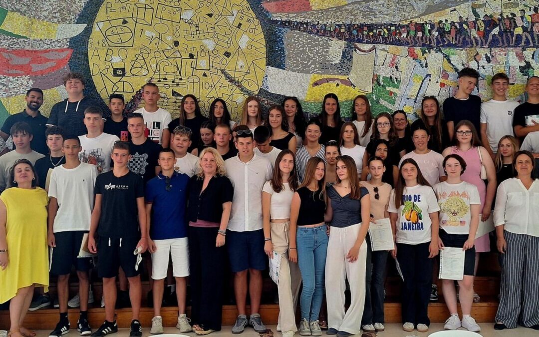 Svečano obilježen završetak nastavne godine uz podjelu svjedodžbi